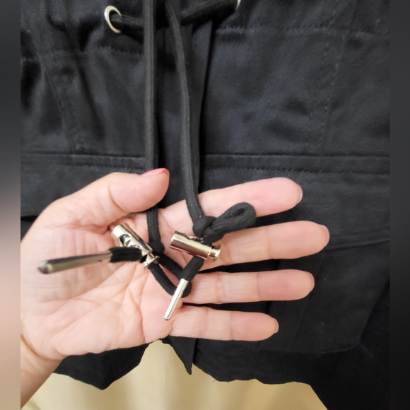 Women's Black swing jacket with hoodie and waist drawstring. Size Medium - Picture 5 of 10